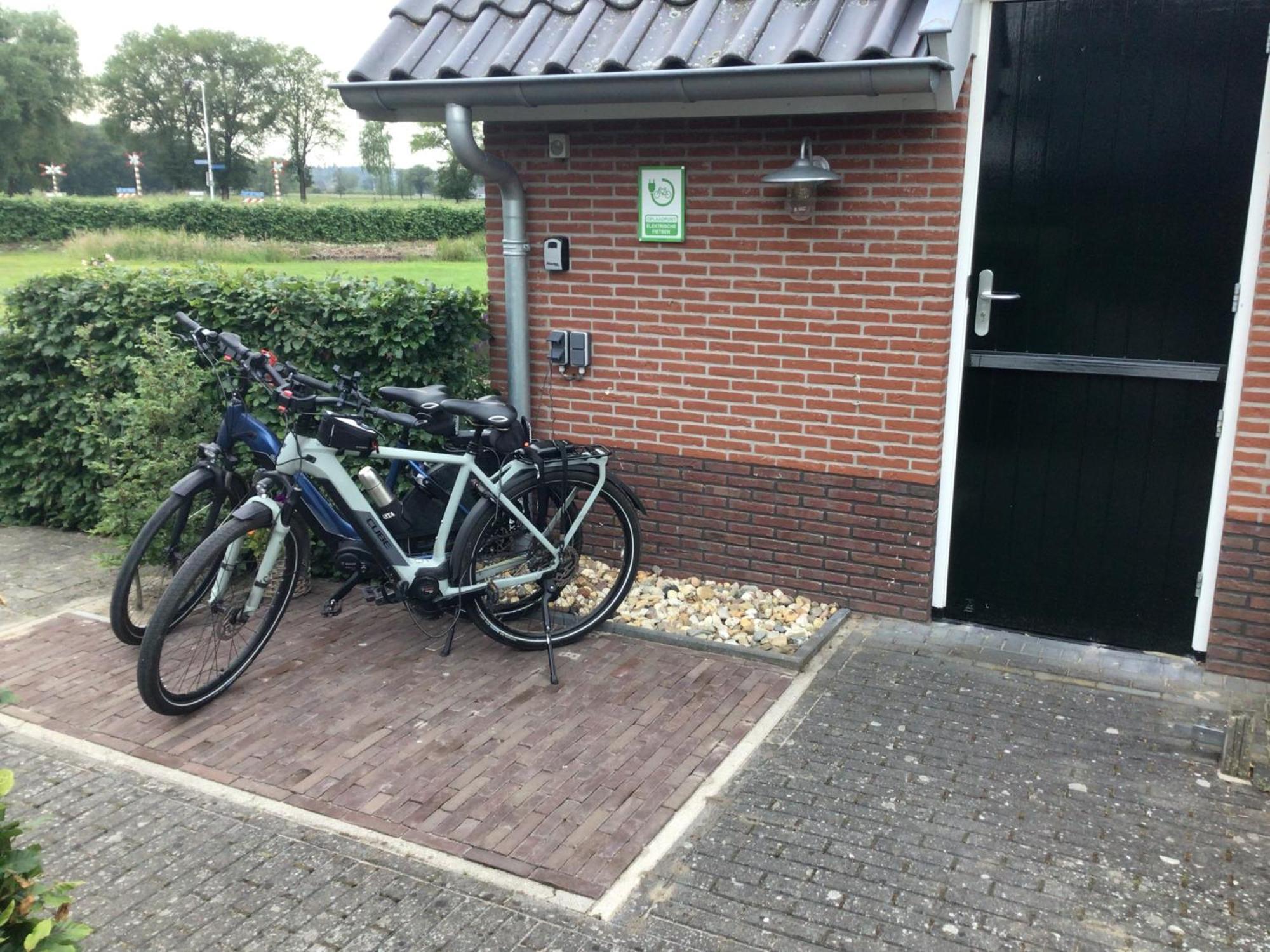 B&B De Veluwe Hoeve エールベーク エクステリア 写真